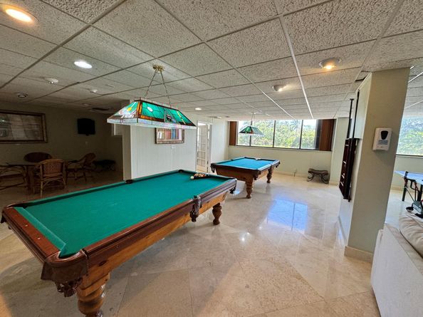 5600 N Flagler Drive 906, West Palm Beach FL 33407