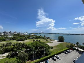 5600 N Flagler Drive 906, West Palm Beach FL 33407