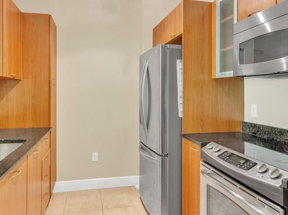 700 E Boynton Beach Boulevard 407, Boynton Beach FL 33435