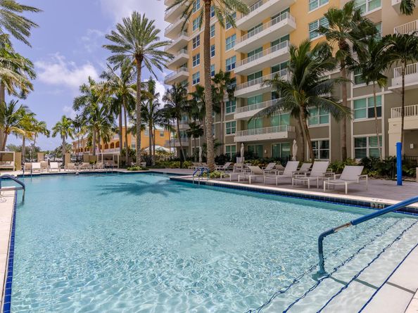 700 E Boynton Beach Boulevard 407, Boynton Beach FL 33435