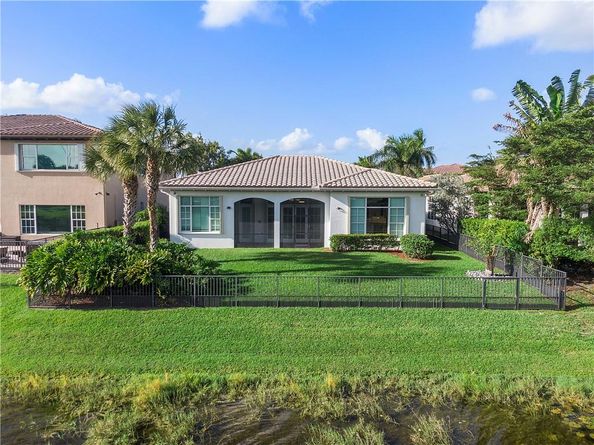 10980 NW 78th Pl, Parkland FL 33076