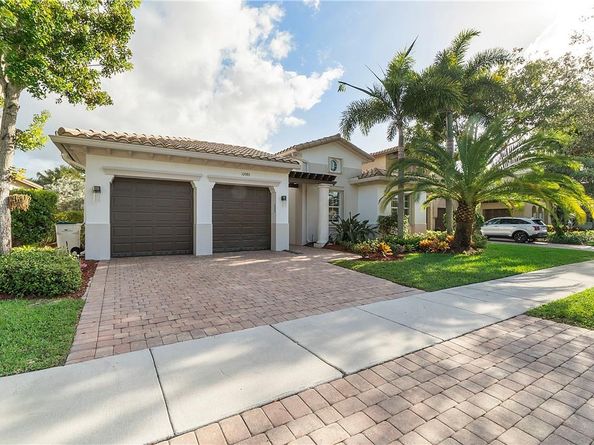 10980 NW 78th Pl, Parkland FL 33076