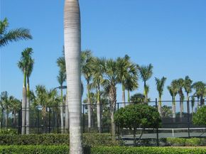 10980 NW 78th Pl, Parkland FL 33076