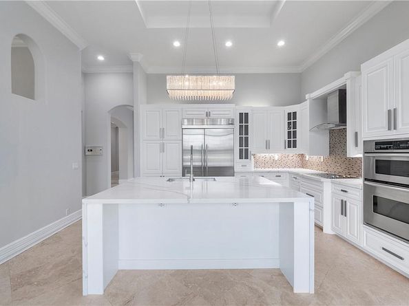 10980 NW 78th Pl, Parkland FL 33076