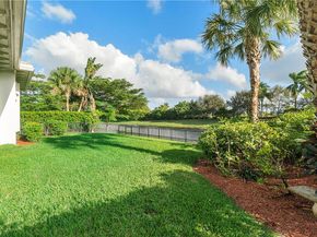 10980 NW 78th Pl, Parkland FL 33076