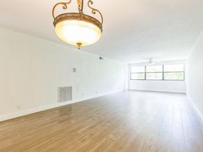 2704 NW 104th Avenue 401, Sunrise FL 33322