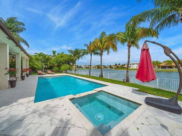 5383 SW 186th Way, Miramar FL 33029