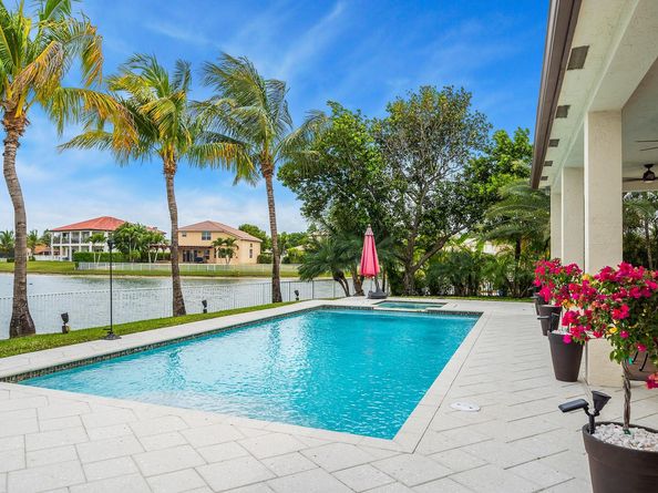 5383 SW 186th Way, Miramar FL 33029