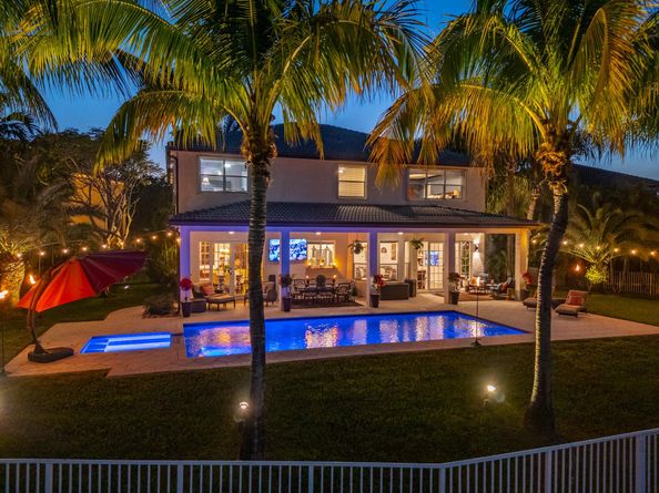 5383 SW 186th Way, Miramar FL 33029