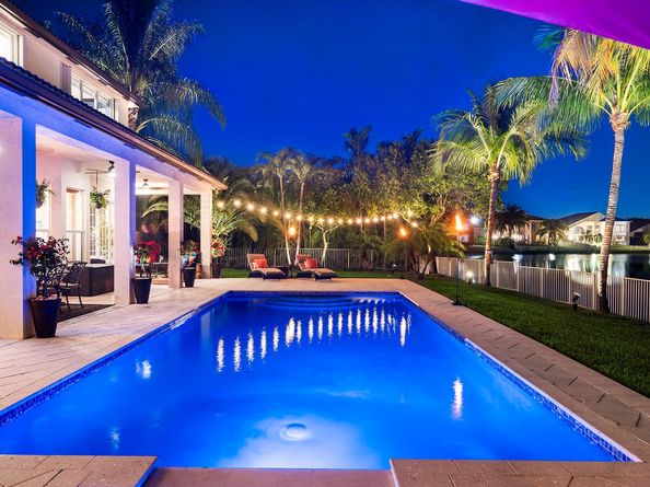 5383 SW 186th Way, Miramar FL 33029