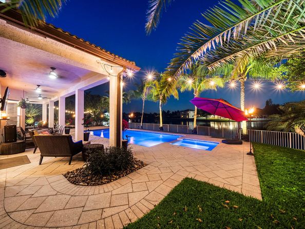 5383 SW 186th Way, Miramar FL 33029