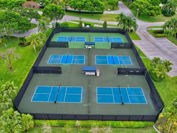 6193 Pointe Regal Circle 402, Delray Beach FL 33484