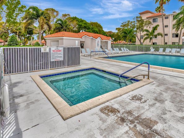 6193 Pointe Regal Circle 402, Delray Beach FL 33484