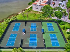 6193 Pointe Regal Circle 402, Delray Beach FL 33484