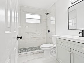 6540 SW 8th St, North Lauderdale FL 33068