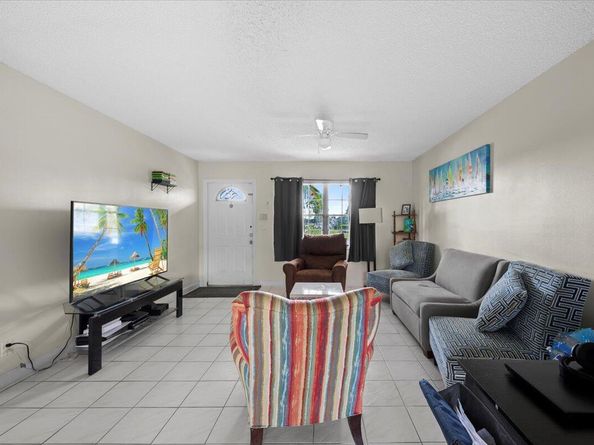 19309 Carolina Circle, Boca Raton FL 33434