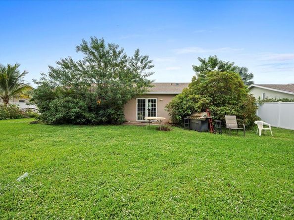 19309 Carolina Circle, Boca Raton FL 33434