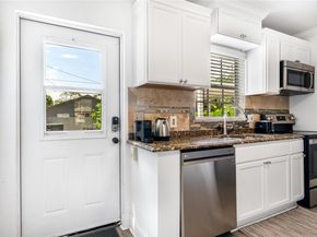 516 Puritan Rd, West Palm Beach FL 33405