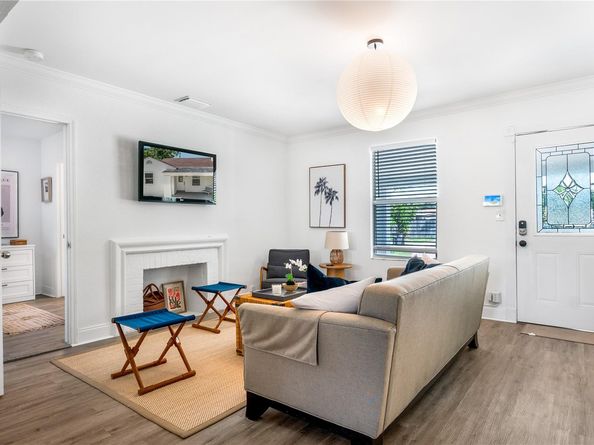 516 Puritan Rd, West Palm Beach FL 33405