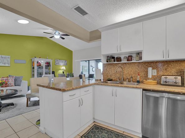 136 Centennial Court, Deerfield Beach FL 33442