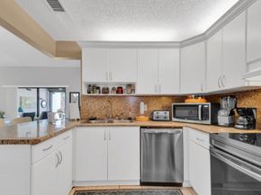 136 Centennial Court, Deerfield Beach FL 33442