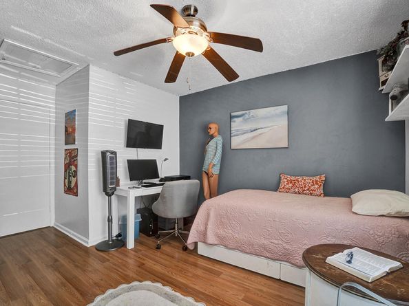 136 Centennial Court, Deerfield Beach FL 33442