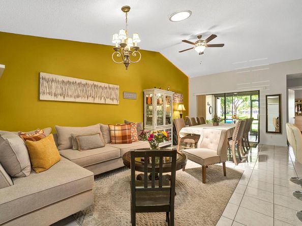 136 Centennial Court, Deerfield Beach FL 33442