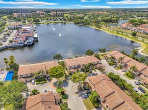 6807 Via Regina 1, Boca Raton FL 33433