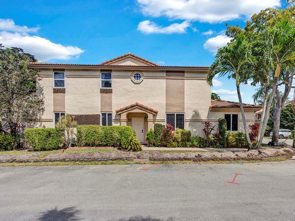 6807 Via Regina 1, Boca Raton FL 33433