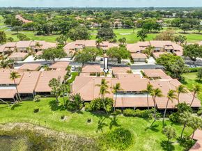 216 Old Meadow Way, Palm Beach Gardens FL 33418