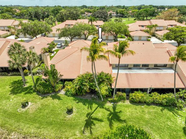 216 Old Meadow Way, Palm Beach Gardens FL 33418