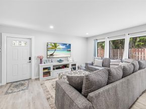 100 Weybridge Cir D, Royal Palm Beach FL 33411