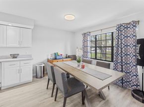 100 Weybridge Cir D, Royal Palm Beach FL 33411