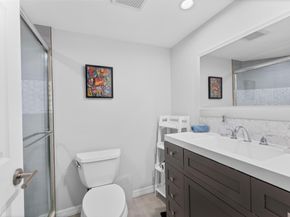 100 Weybridge Cir D, Royal Palm Beach FL 33411
