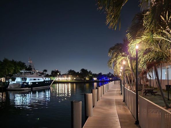 137 Golden Isles Drive 501, Hallandale Beach FL 33009