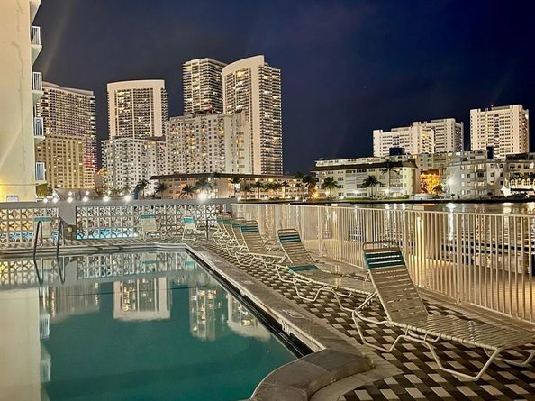 137 Golden Isles Drive 501, Hallandale Beach FL 33009