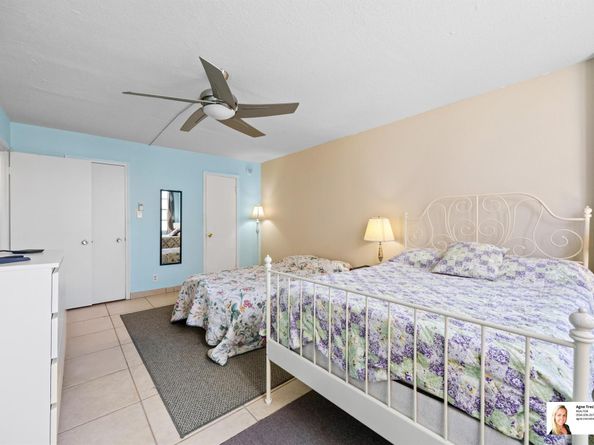 137 Golden Isles Drive 501, Hallandale Beach FL 33009