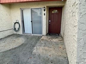 9540 NW 65TH St D8, Tamarac FL 33321