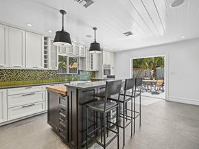 2709 NE 30th St, Fort Lauderdale FL 33306