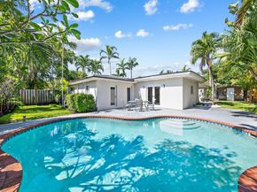 2709 NE 30th St, Fort Lauderdale FL 33306