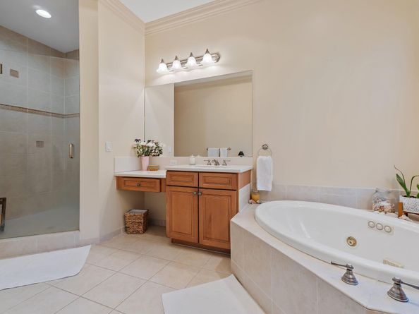 1000 N Us Highway 1 817, Jupiter FL 33477