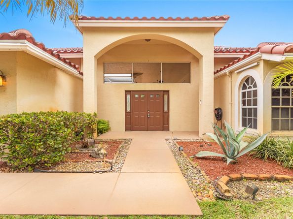 4841 NW 104th Ln, Coral Springs FL 33076
