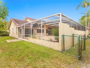 4841 NW 104th Ln, Coral Springs FL 33076