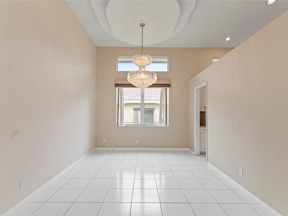 4841 NW 104th Ln, Coral Springs FL 33076