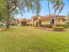 4841 NW 104th Ln, Coral Springs FL 33076