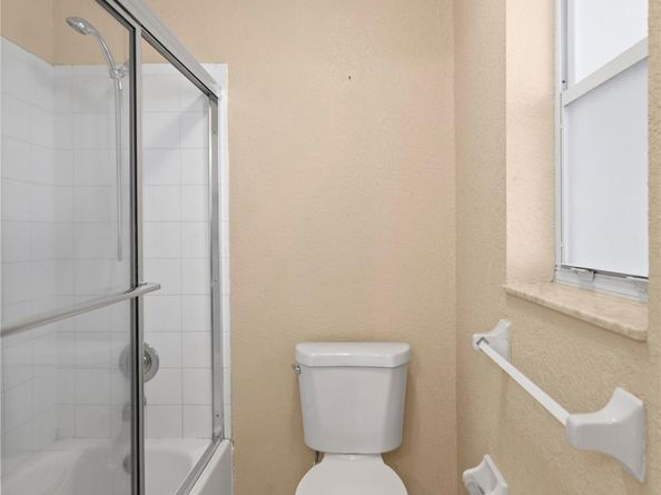4841 NW 104th Ln, Coral Springs FL 33076