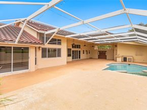 4841 NW 104th Ln, Coral Springs FL 33076