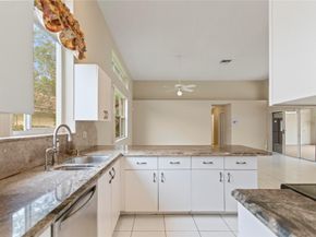 4841 NW 104th Ln, Coral Springs FL 33076