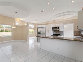 4841 NW 104th Ln, Coral Springs FL 33076