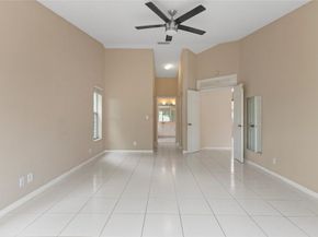 4841 NW 104th Ln, Coral Springs FL 33076
